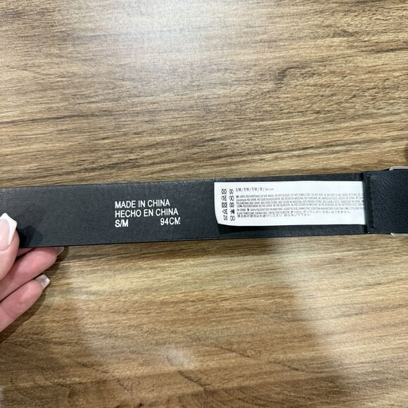 Forever 21 Black Faux Leather Western Style Women Belt Size Small - Picture 3 of 3